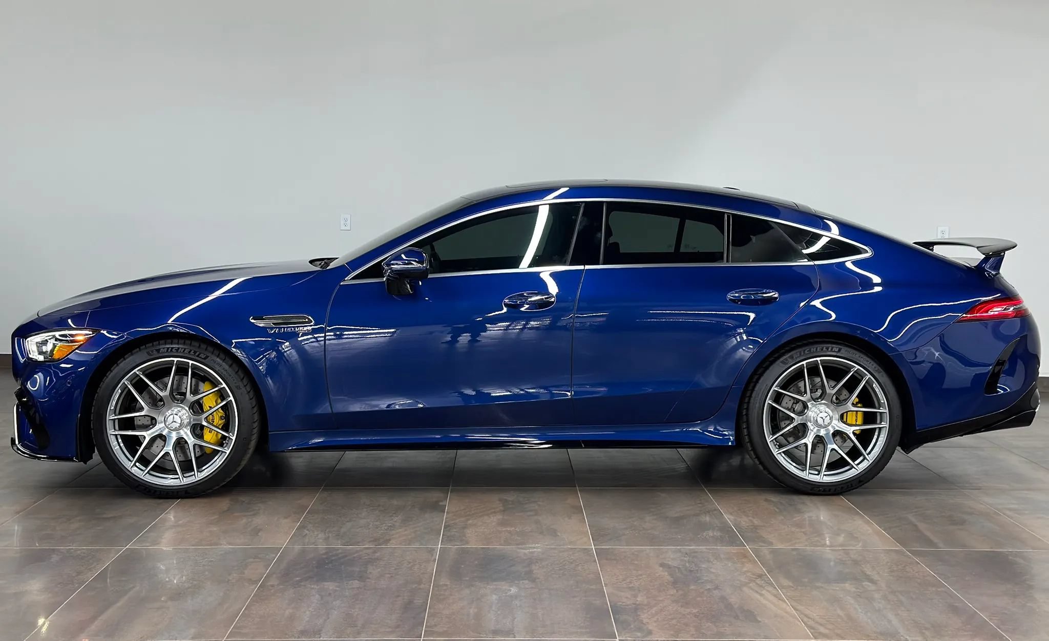 Used 2019 Mercedes-Benz AMG GT 63 S image 4