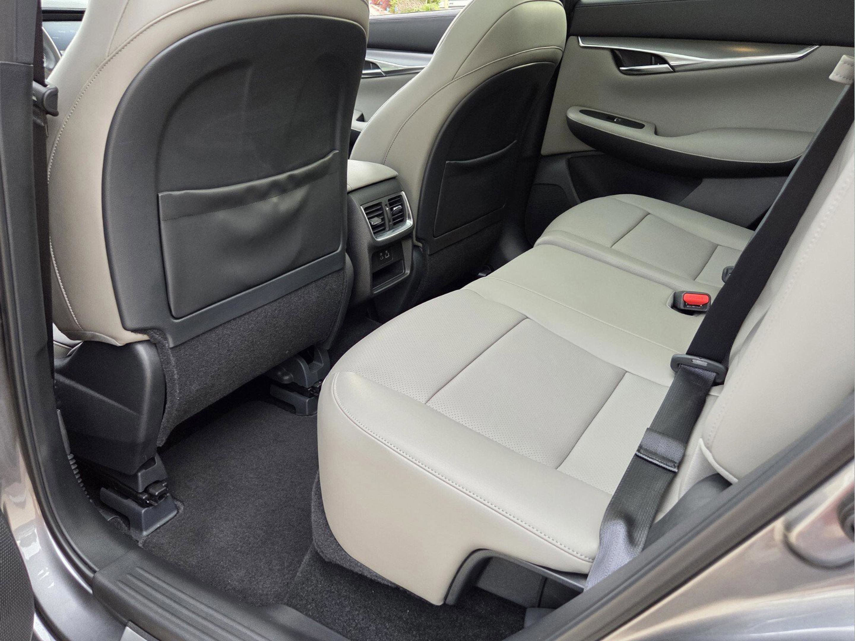 Used 2024 INFINITI QX50 Luxe AWD/4WD image 21