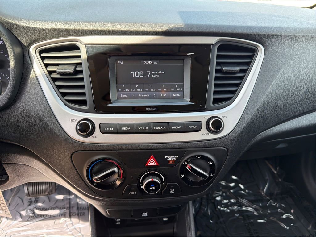 Used 2021 Hyundai Accent SE image 14