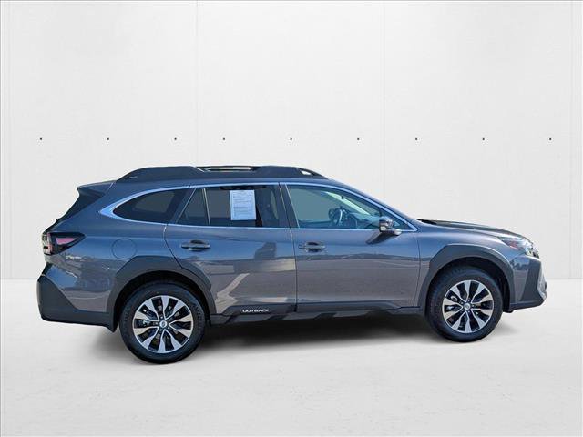 Used 2025 Subaru Outback Limited image 4
