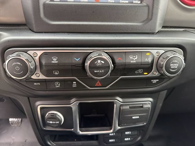 Used 2022 Jeep Wrangler Unlimited Sport AWD/4WD image 20