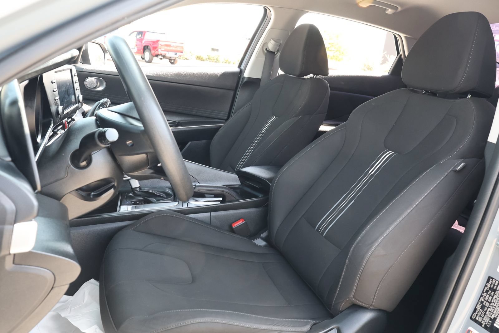 Used 2023 Hyundai Elantra SEL w/ Cargo Package FWD image 26