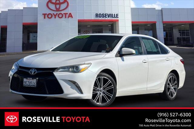 Certified 2016 Toyota Camry SE image 1