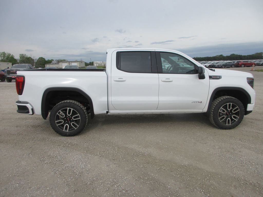 New 2026 GMC Sierra 1500 AT4 w/ AT4 Premium Package AWD/4WD image 3