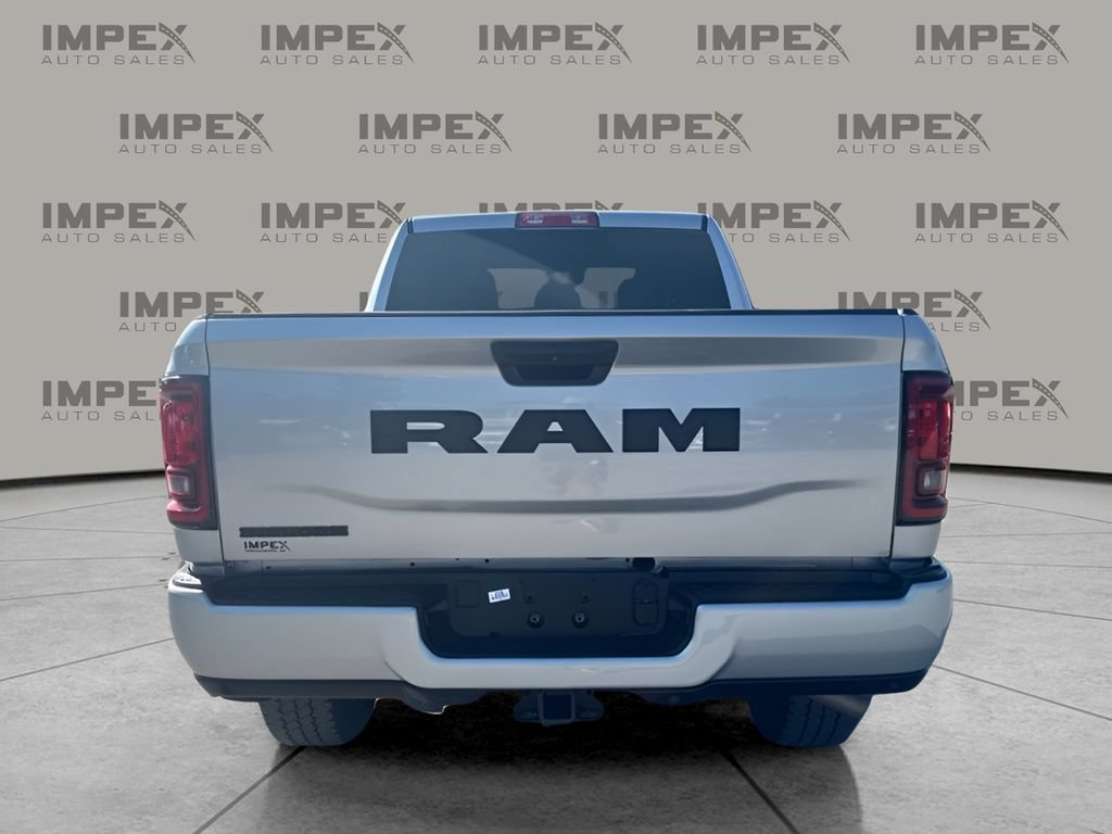 Used 2026 RAM 2500 Big Horn AWD/4WD image 4