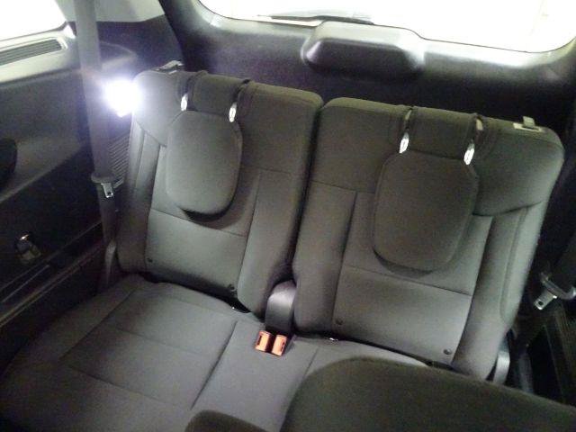Used 2021 Ford Explorer XLT RWD image 41