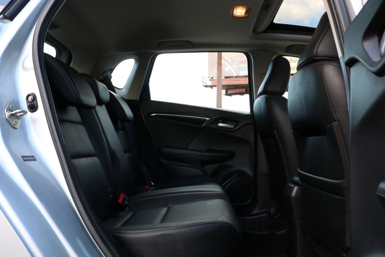 Used 2015 Honda Fit EX image 38