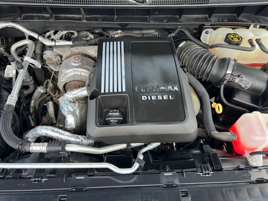 Used 2020 Chevrolet Silverado 1500 LTZ w/ LTZ Premium Package AWD/4WD image 47