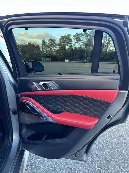 Used 2021 BMW X6 M w/ Competition Package image 24