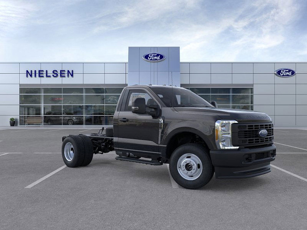 New 2025 Ford F350 XL w/ Snow Plow Prep Package image 7