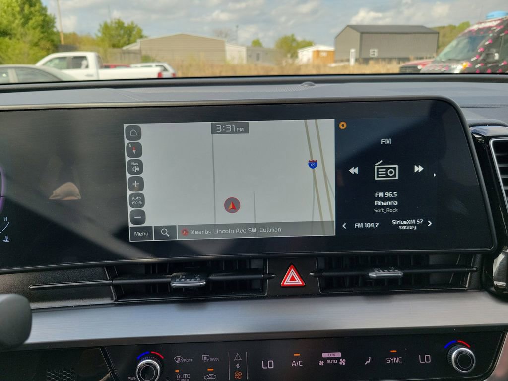 Used 2025 Kia Sportage EX FWD image 20