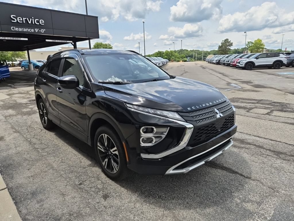 Used 2023 Mitsubishi Eclipse Cross SE AWD/4WD image 1