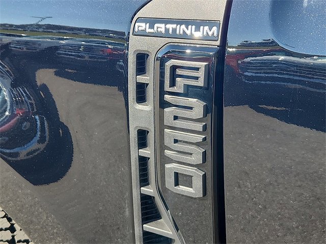 New 2026 Ford F250 4x4 Crew Cab Super Duty image 10