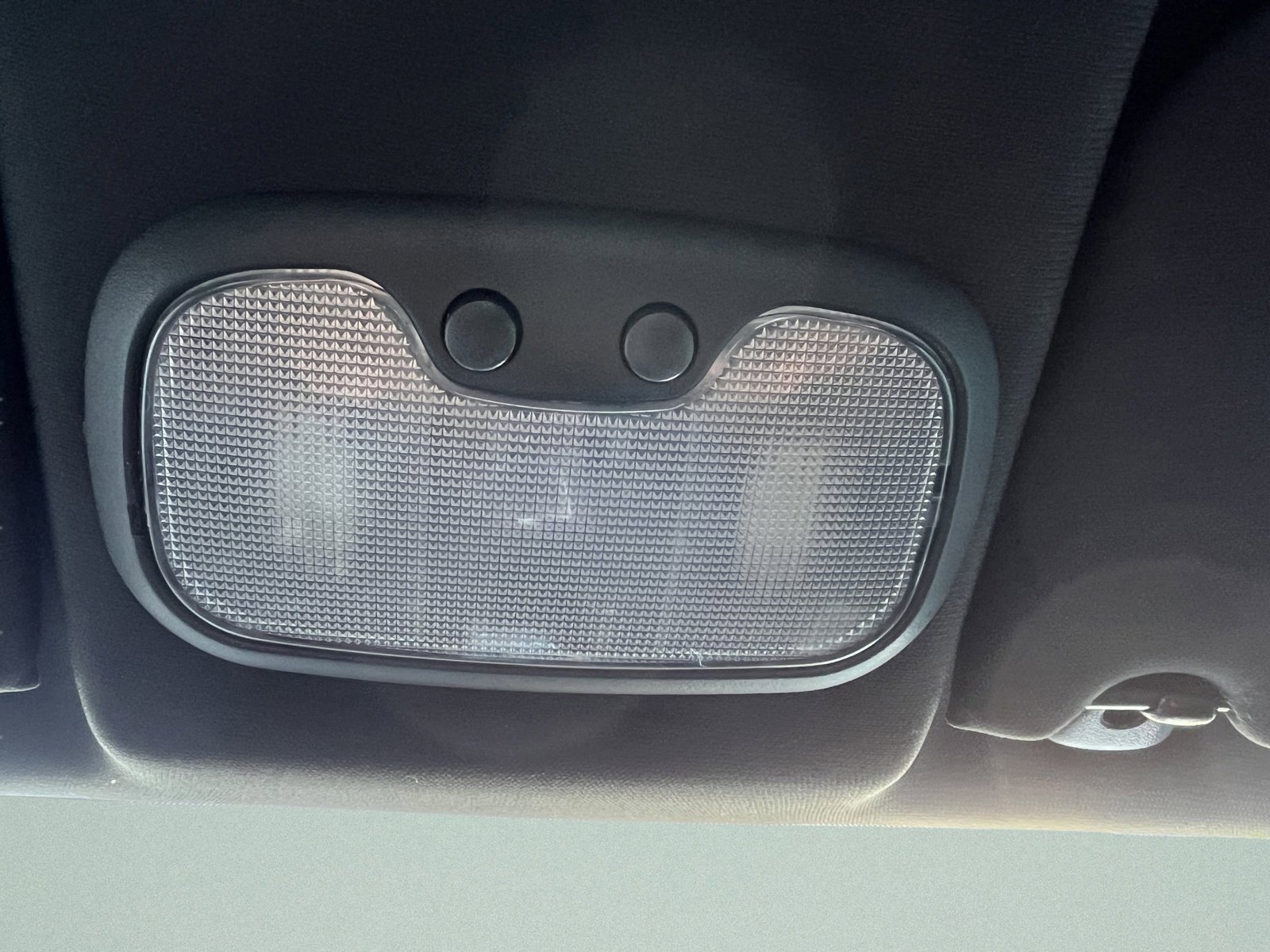 Used 2014 Chrysler 200 LX image 15