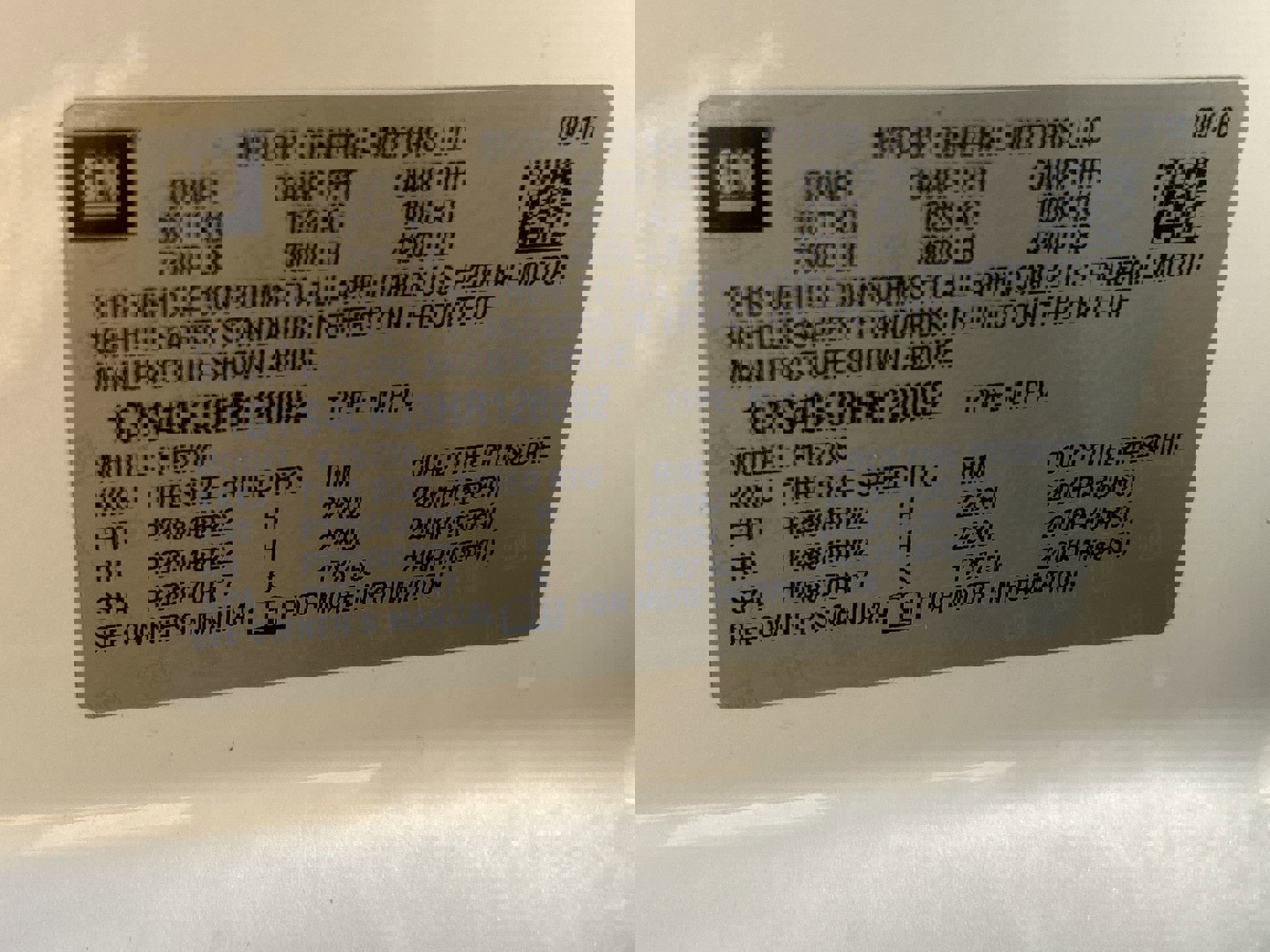 Used 2017 Cadillac Escalade Premium Luxury image 37