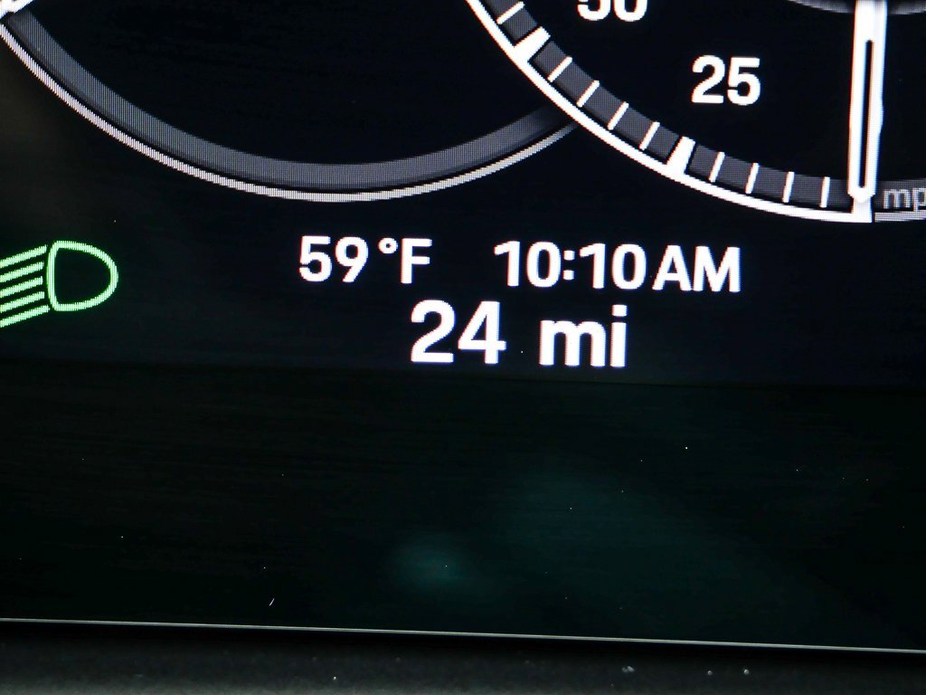 New 2026 Porsche Cayenne Turbo image 9