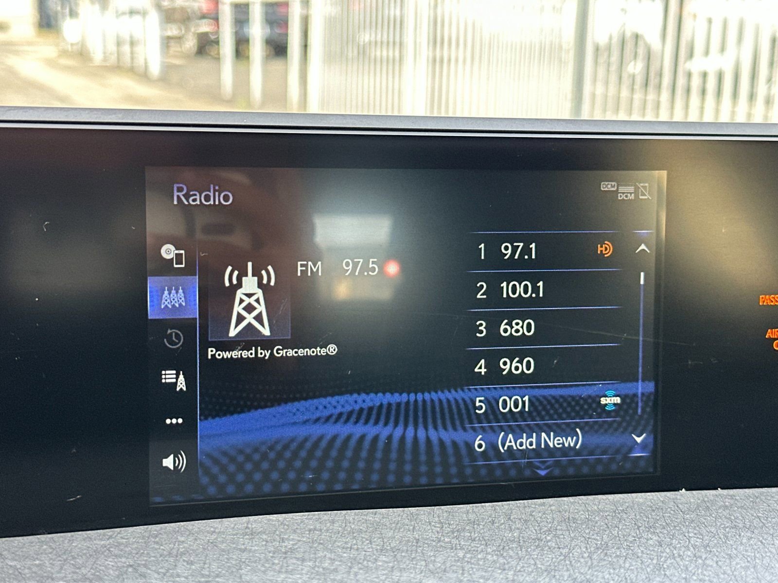 Used 2019 Lexus UX 250h w/ Premium Package image 21