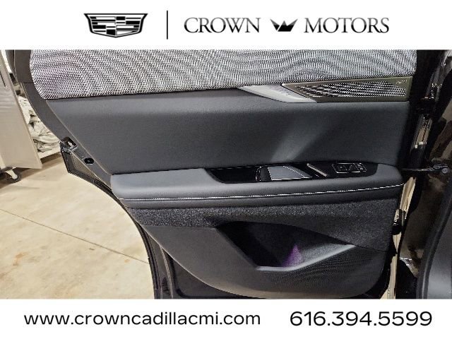 Used 2025 Cadillac Optiq Luxury 2 w/ LPO, Floor Liner Package AWD/4WD image 25