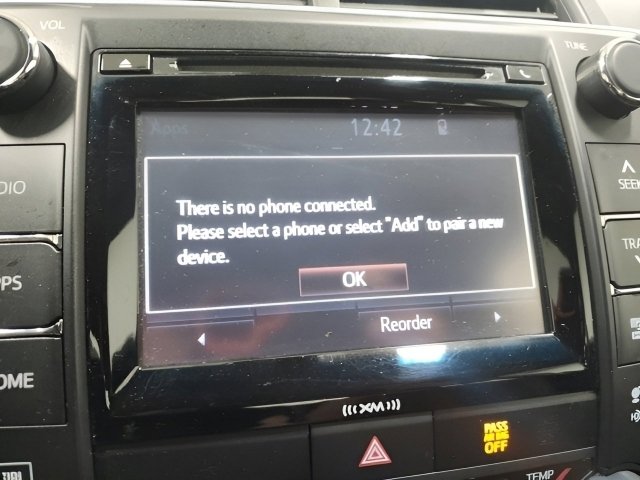 Used 2016 Toyota Camry XLE w/ Advanced Technology Package image 6