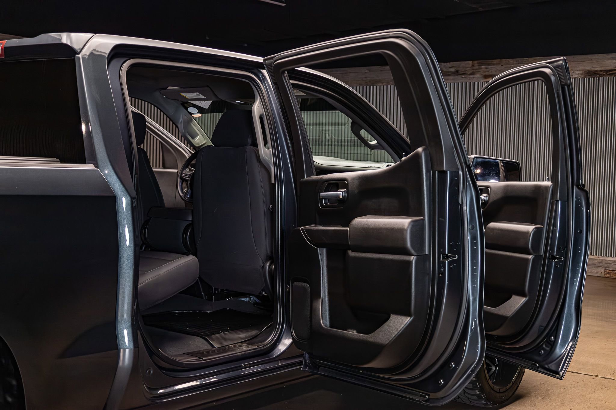 Used 2021 Chevrolet Silverado 1500 Custom RWD image 27