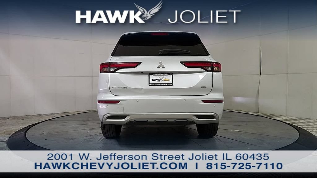 Used 2023 Mitsubishi Outlander SEL AWD/4WD image 6
