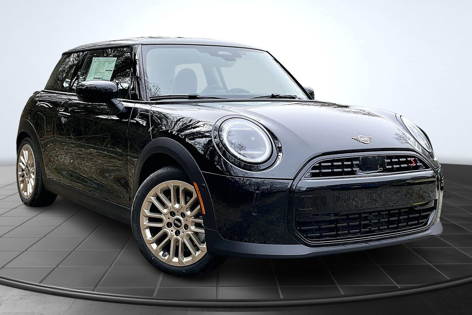 New 2026 MINI Cooper S image 2