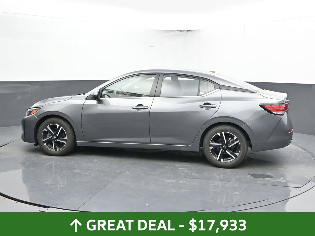 Used 2024 Nissan Sentra SV FWD image 10