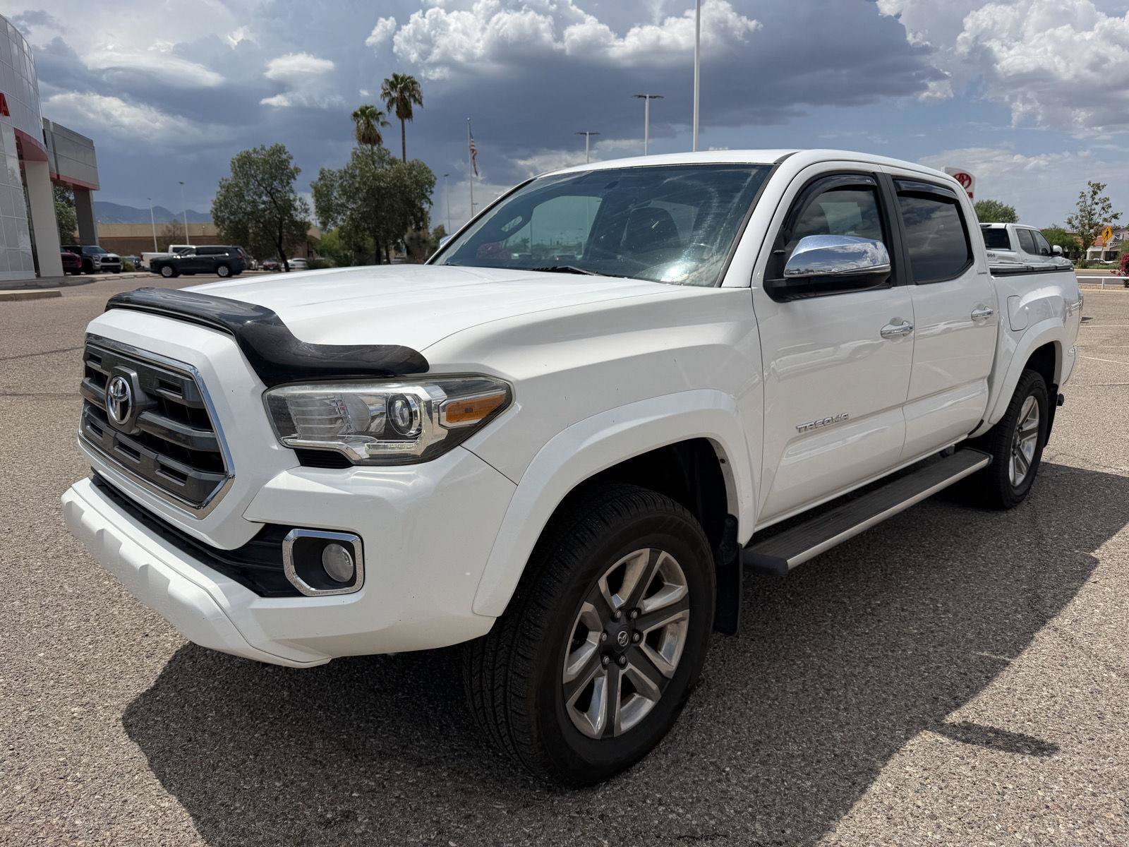 Used 2016 Toyota Tacoma Limited w/ Towing Package AWD/4WD image 1