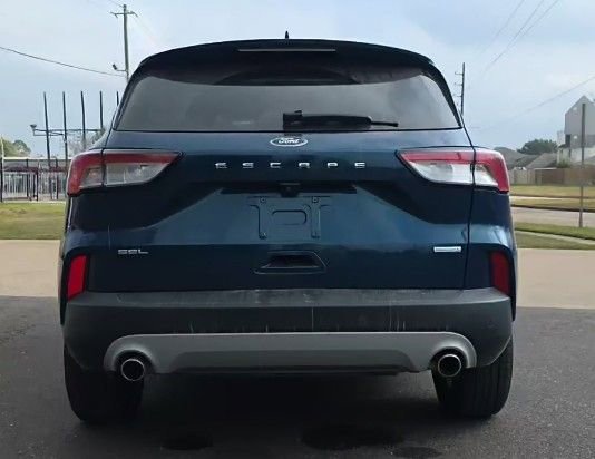 Used 2020 Ford Escape SEL image 3