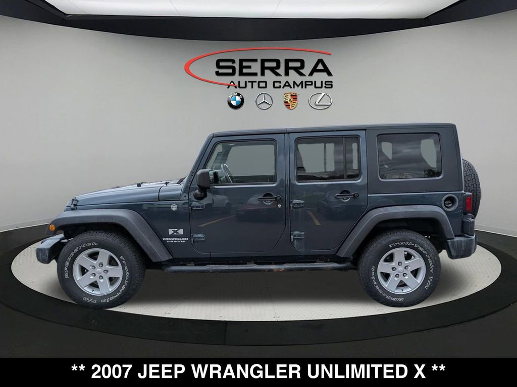 Used 2007 Jeep Wrangler Unlimited X w/ Dual Top Group AWD/4WD image 6