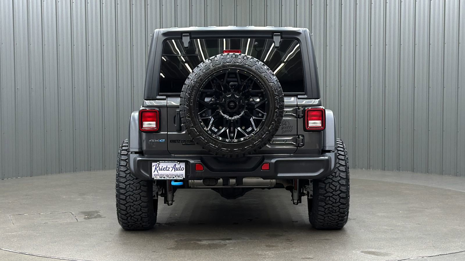 Used 2024 Jeep Wrangler Unlimited image 4