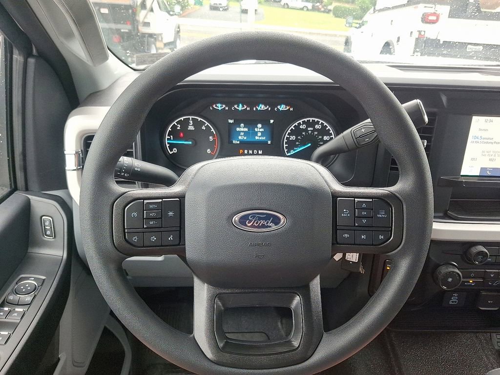 New 2025 Ford F350 XL w/ XL Chrome Package image 12