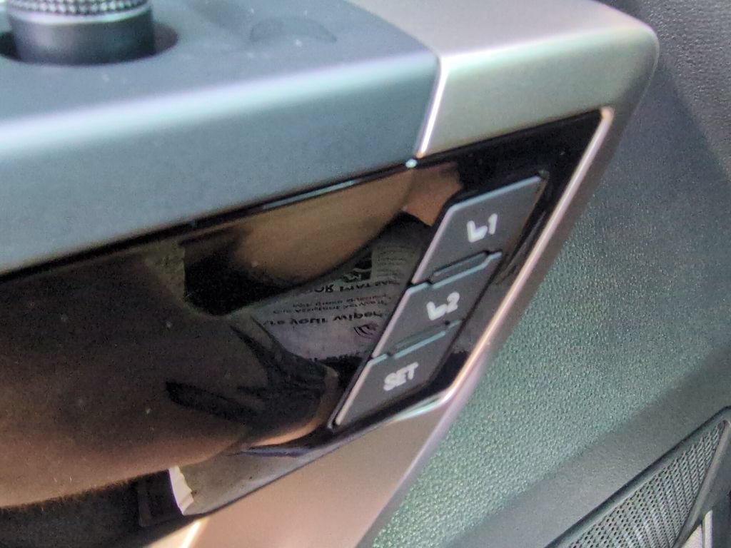 New 2026 Toyota Tundra Limited AWD/4WD image 26