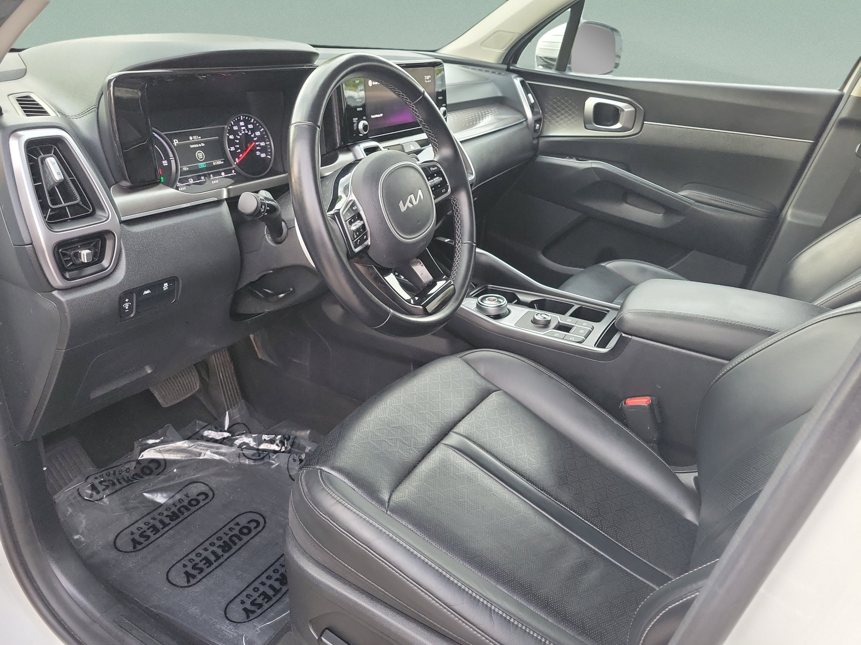 Certified 2022 Kia Sorento S FWD image 26