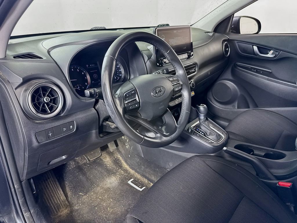 Used 2023 Hyundai Kona SEL w/ Convenience Package AWD/4WD image 9