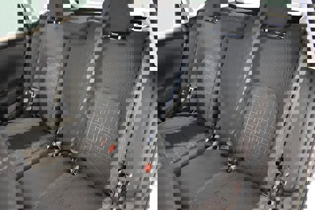 Used 2025 Honda HR-V LX image 7