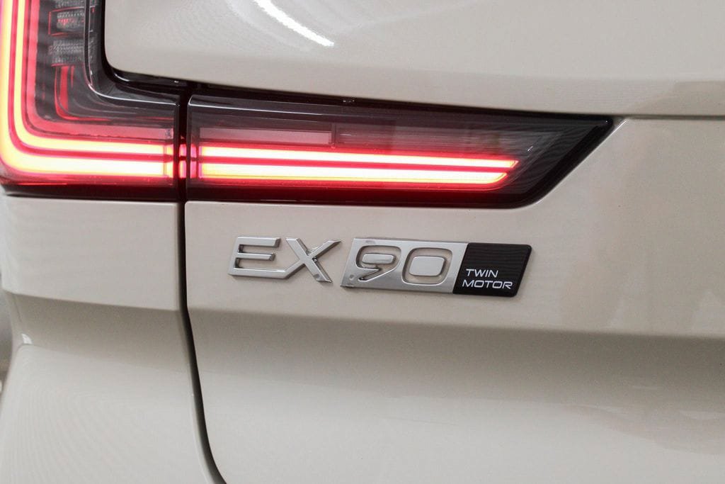 New 2026 Volvo EX90 Ultra AWD/4WD image 33