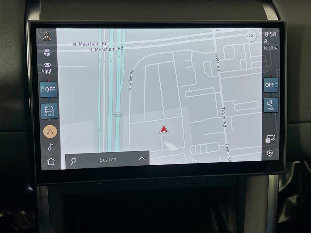 Used 2024 Land Rover Discovery Sport S image 13