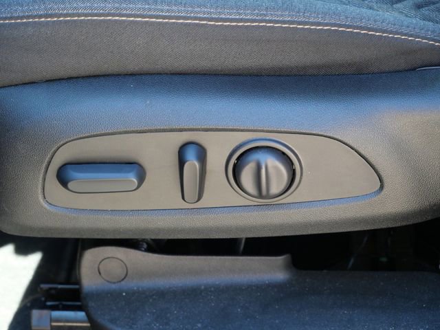 Used 2024 Chevrolet Equinox LT AWD/4WD image 13