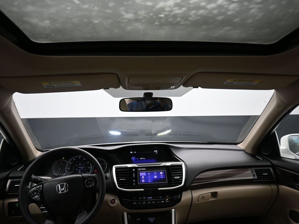 Used 2016 Honda Accord EX image 25