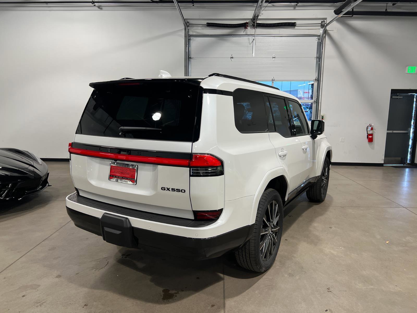 Used 2026 Lexus GX 550 w/ Cold Area Package image 3