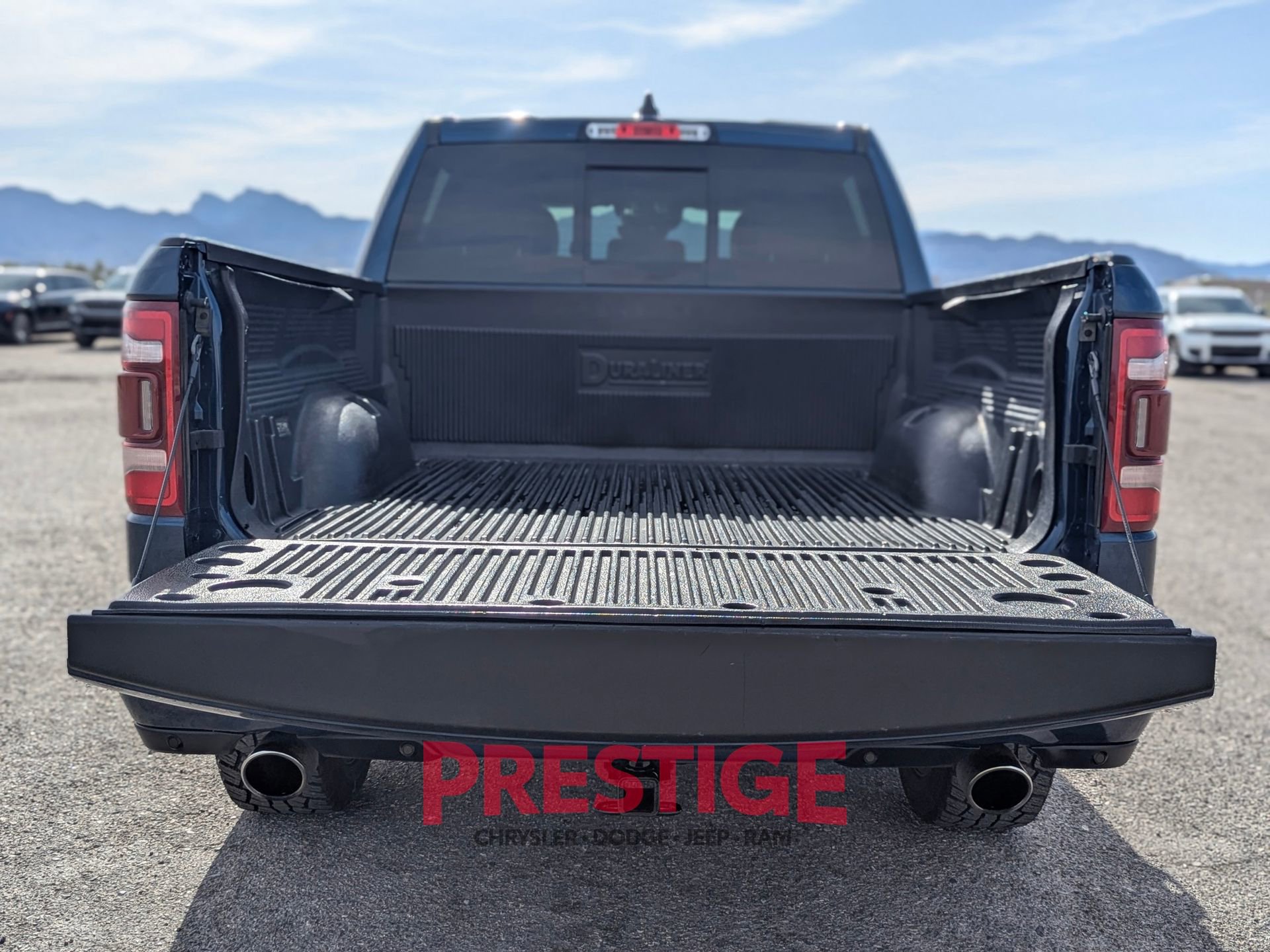 Used 2023 RAM 1500 Laramie AWD/4WD image 13