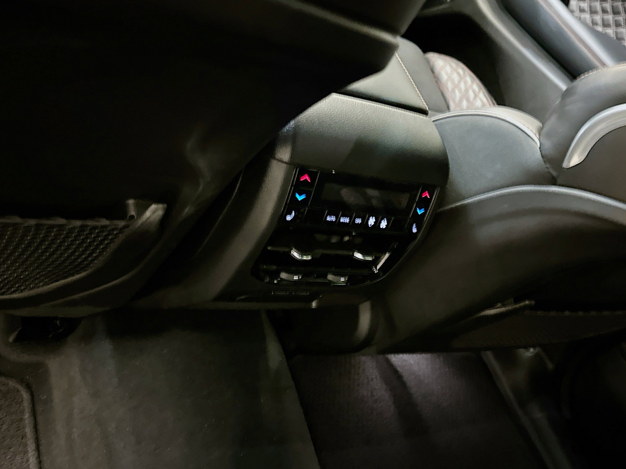 Used 2022 Jeep Grand Cherokee Summit image 29