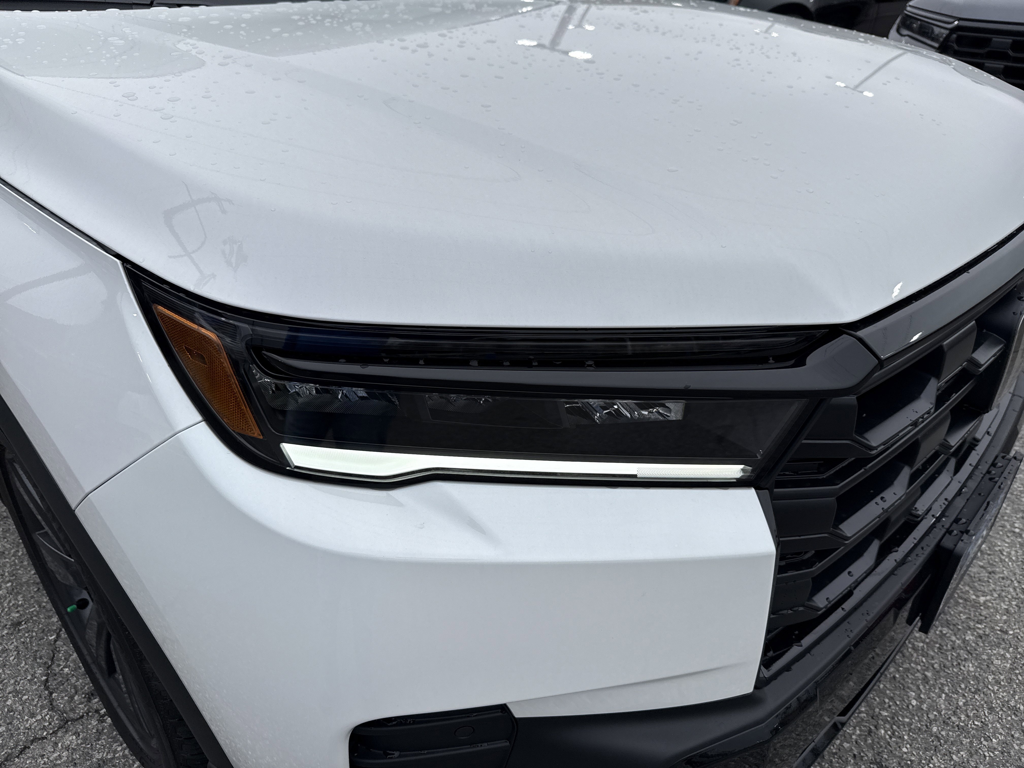 New 2026 Honda Pilot Sport image 36