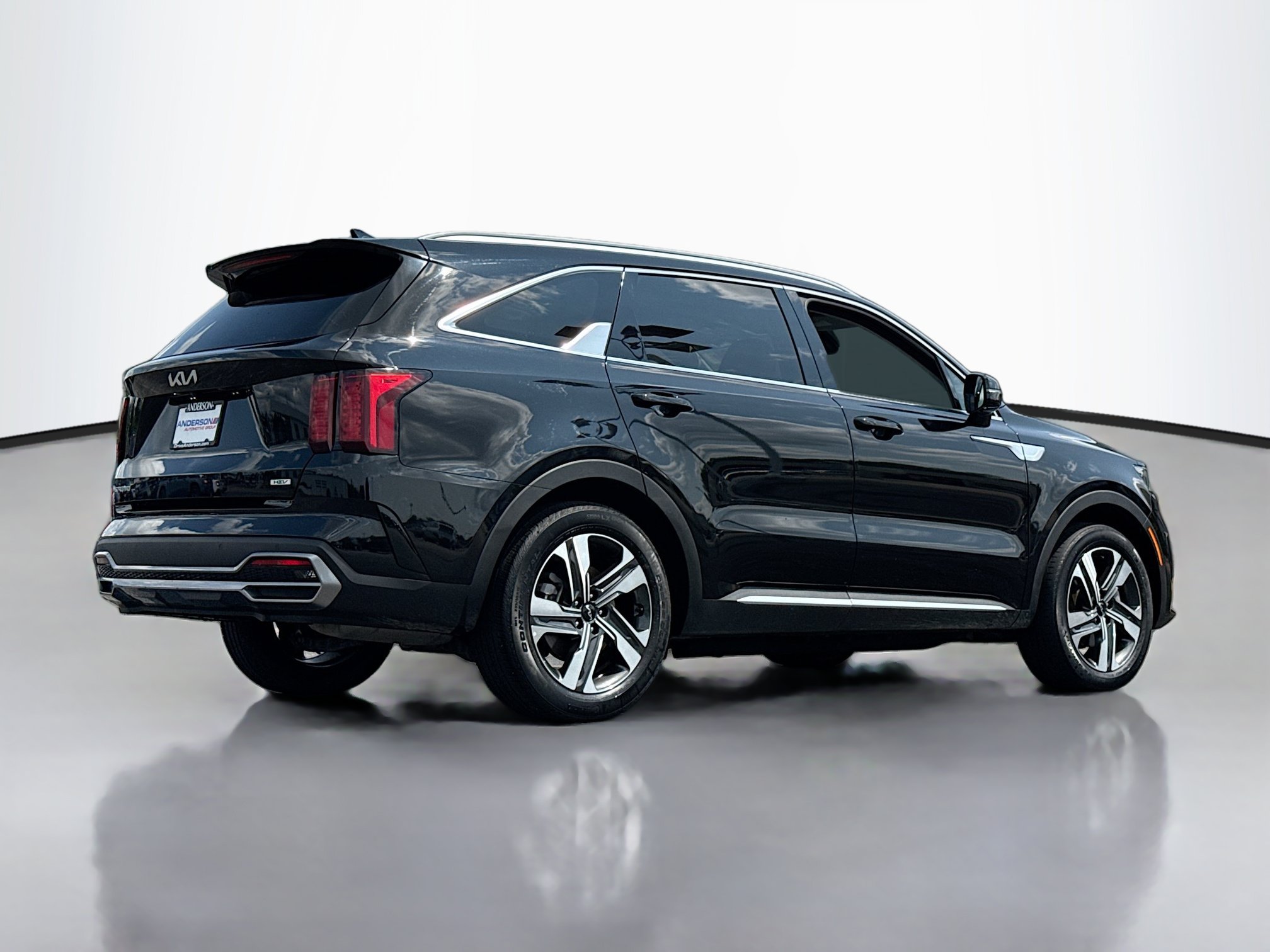 Used 2023 Kia Sorento EX AWD/4WD image 2