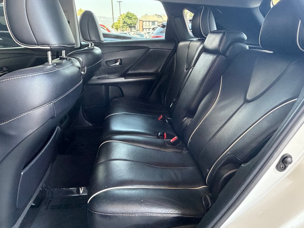 Used 2013 Toyota Venza XLE w/ XLE Premium Pkg AWD/4WD image 19