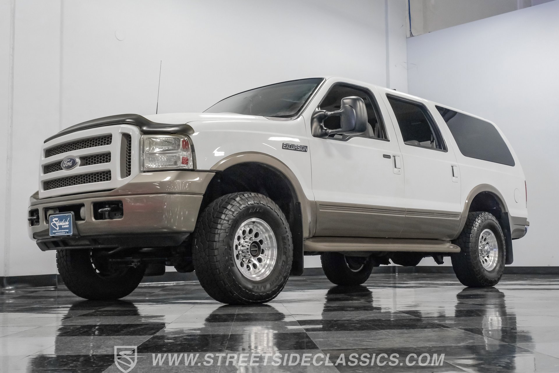 Used 2000 Ford Excursion Limited AWD/4WD image 19