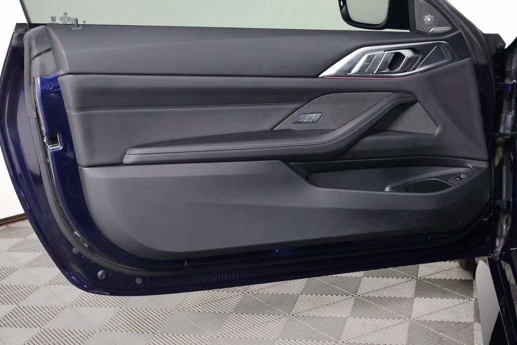 Used 2026 BMW M4 Competition RWD image 12