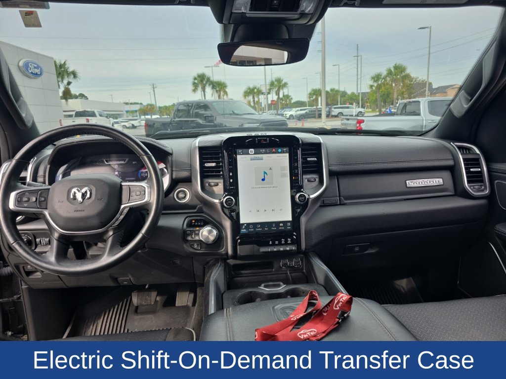 Used 2023 RAM 1500 Laramie AWD/4WD image 16