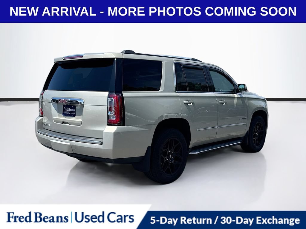 Used 2015 GMC Yukon Denali w/ Touring Package AWD/4WD image 12